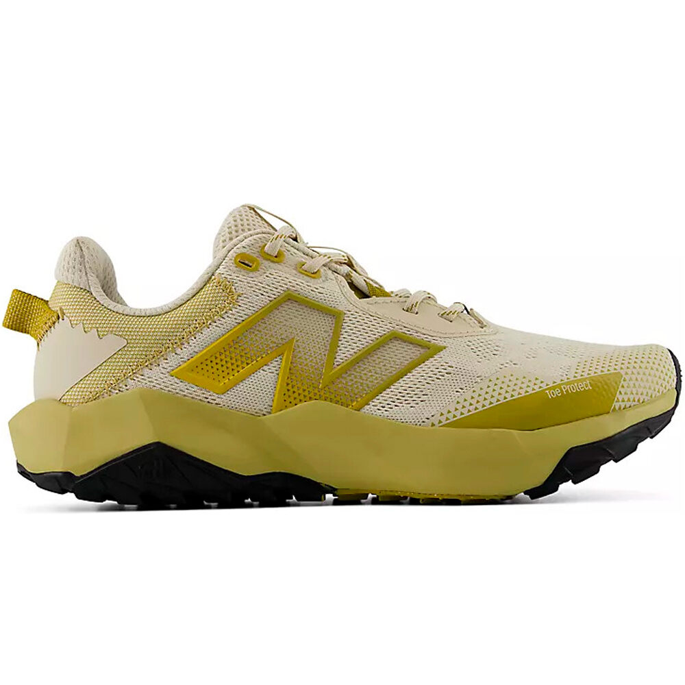 New Balance zapatillas trail mujer DynaSoft Nitrel v6 lateral exterior