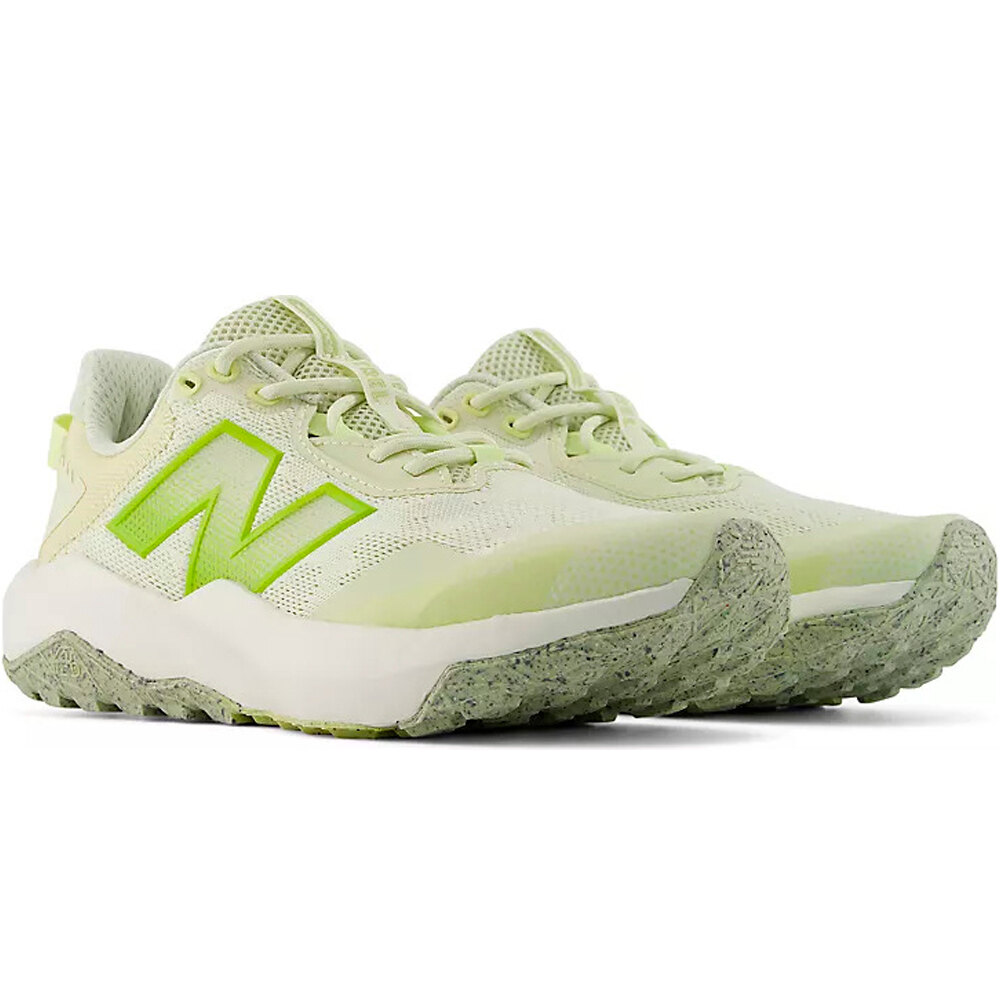 New Balance zapatillas trail mujer DynaSoft Nitrel v6 lateral interior