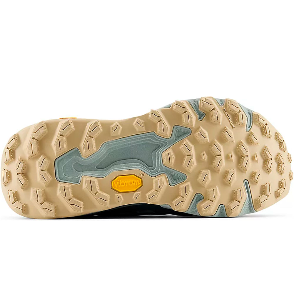 New Balance zapatillas trail mujer FreshFoam Hierro Trek vista trasera