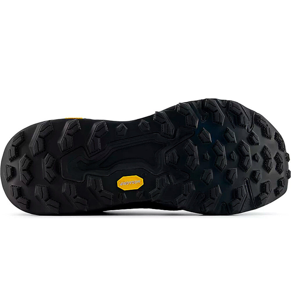 New Balance zapatillas trail mujer FreshFoam Hierro v9 GoreTex vista trasera