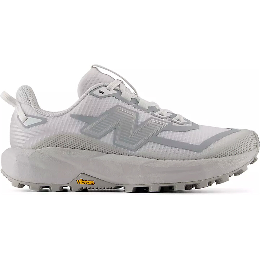 New Balance zapatillas trail mujer FuelCell Rebel Trail lateral exterior