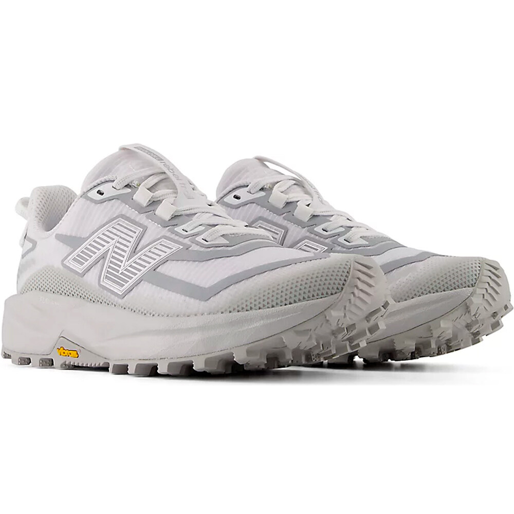 New Balance zapatillas trail mujer FuelCell Rebel Trail lateral interior