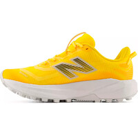 New Balance zapatillas trail mujer FuelCell Rebel Trail puntera