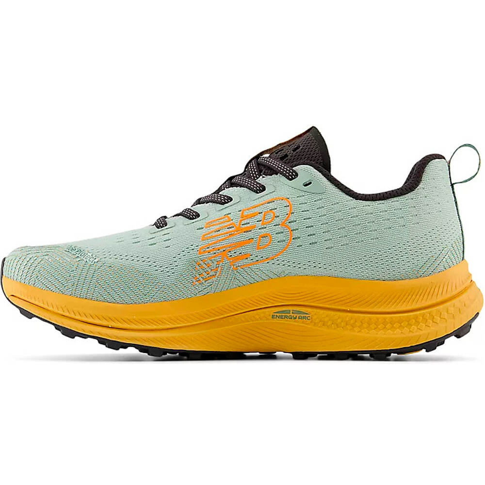 New Balance zapatillas trail mujer FuelCell SuperComp Trail puntera