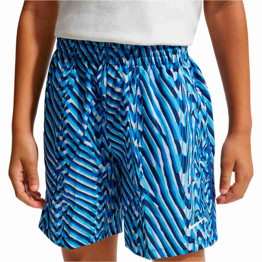 Nike bermuda niño B NK DF MULTI SHORT WVN BOLD vista detalle