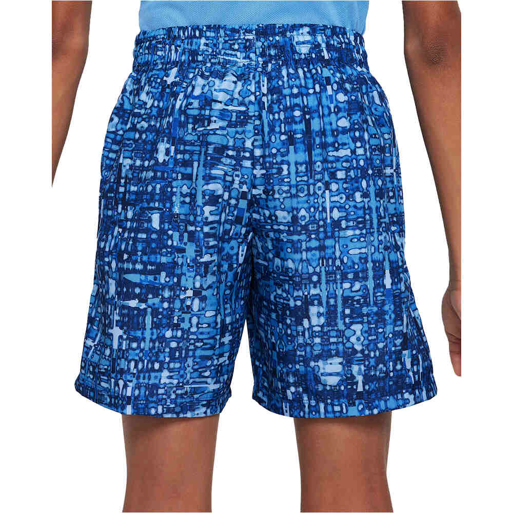 Nike bermuda niño B NK DF MULTI SHORT WVN BOLD vista trasera
