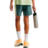 Nike bermuda niño B NK DF MULTI SHORT WVN LOVE vista trasera