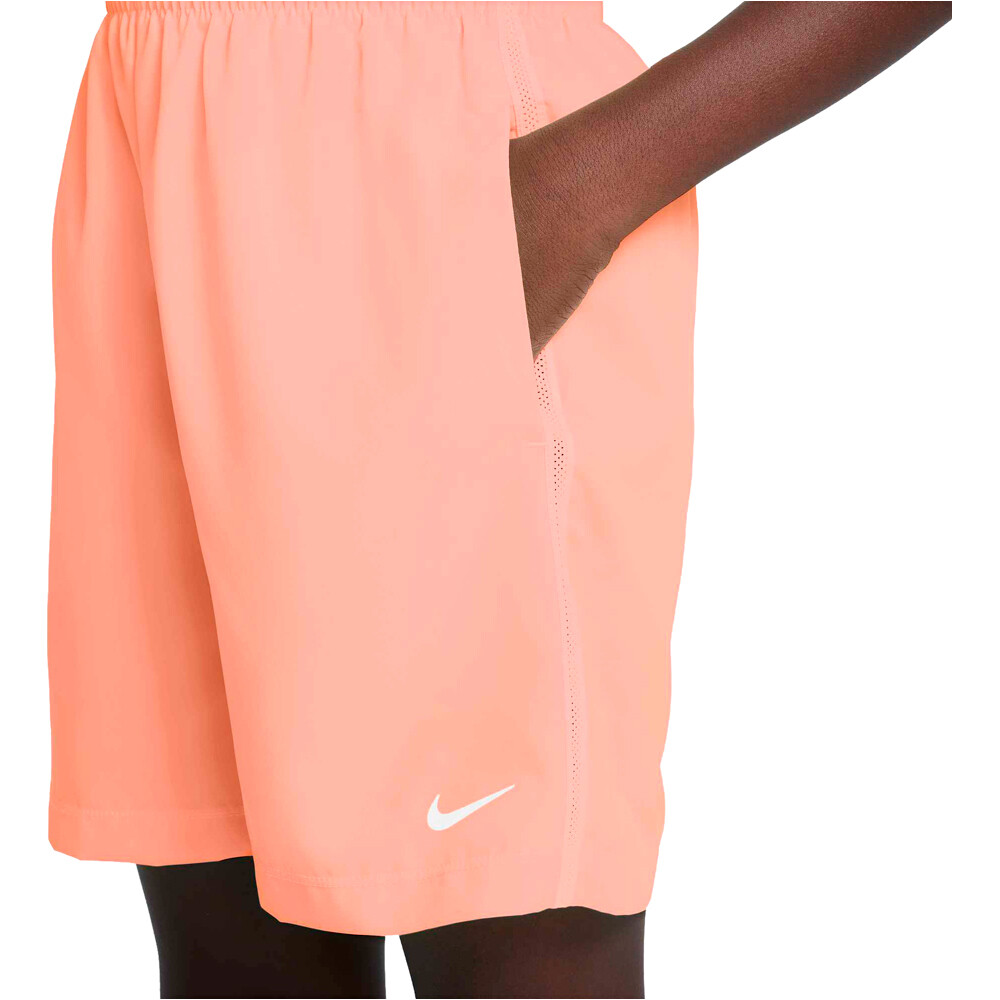 Nike bermuda niño B NK DF MULTI WVN SHORT 03