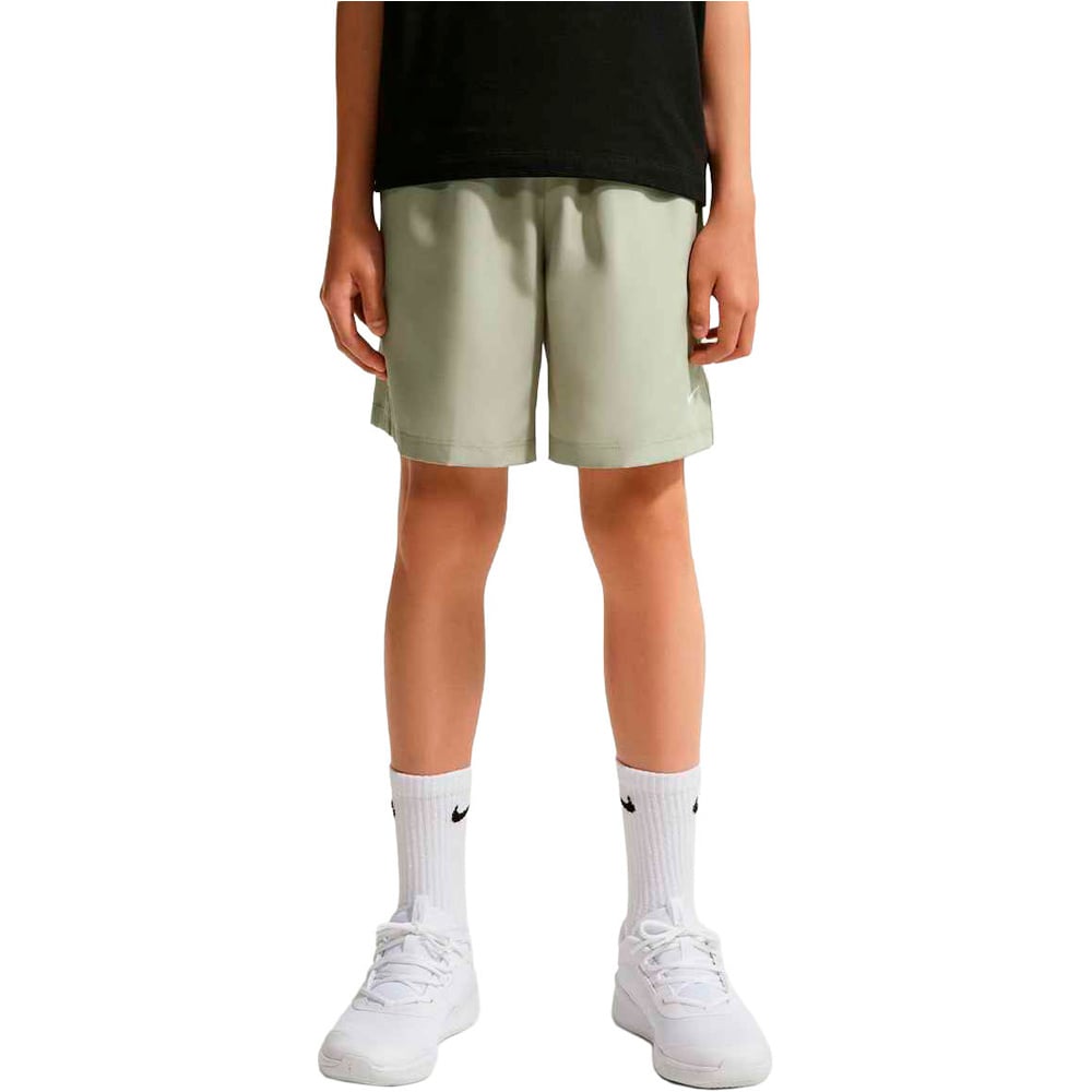 Nike bermuda niño B NK DF MULTI WVN SHORT vista frontal