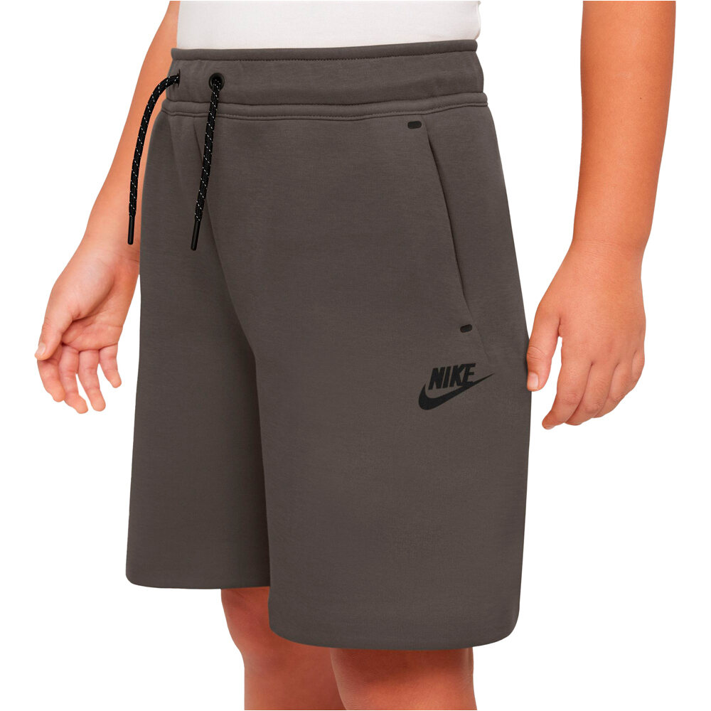 Nike bermuda niño B NSW TCH FLC SHORT - PD vista detalle