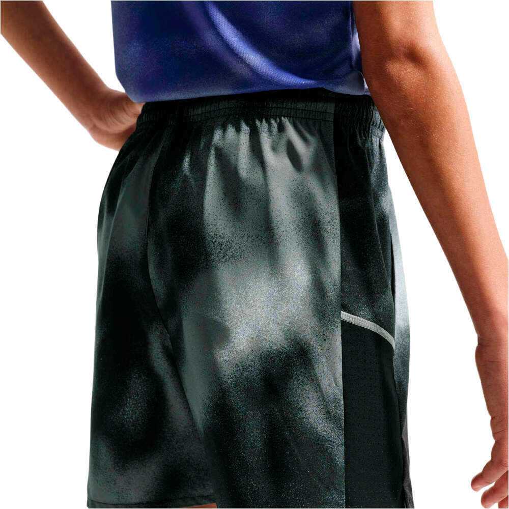 Nike bermuda niño K NK DF MILER SHORT NOVELTY 03