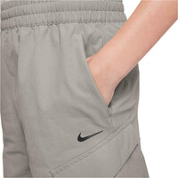 Nike bermuda niño K NSW CITY UTILITY CARGO SHORT vista detalle