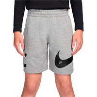 Nike bermuda niño K NSW CLUB FT SHORT BRAND NG vista frontal
