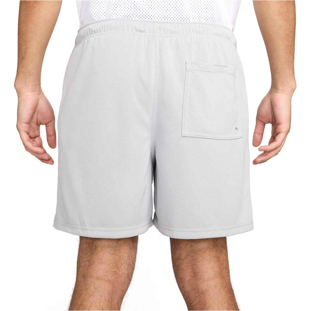 Nike bermudas hombre M NK CLUB FLOW MESH SHORT vista trasera