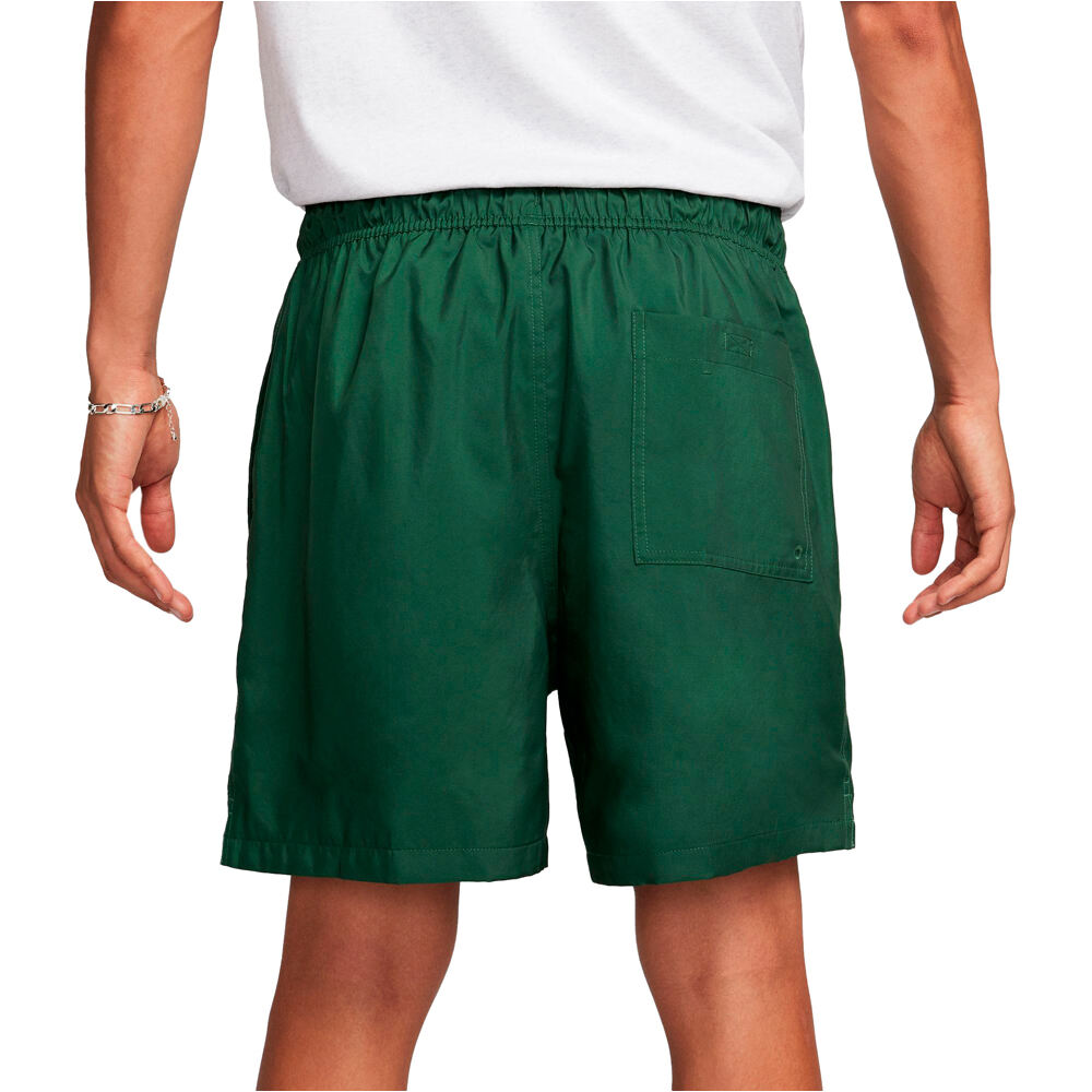 Nike bermudas hombre M NK CLUB FLOW SHORT vista trasera