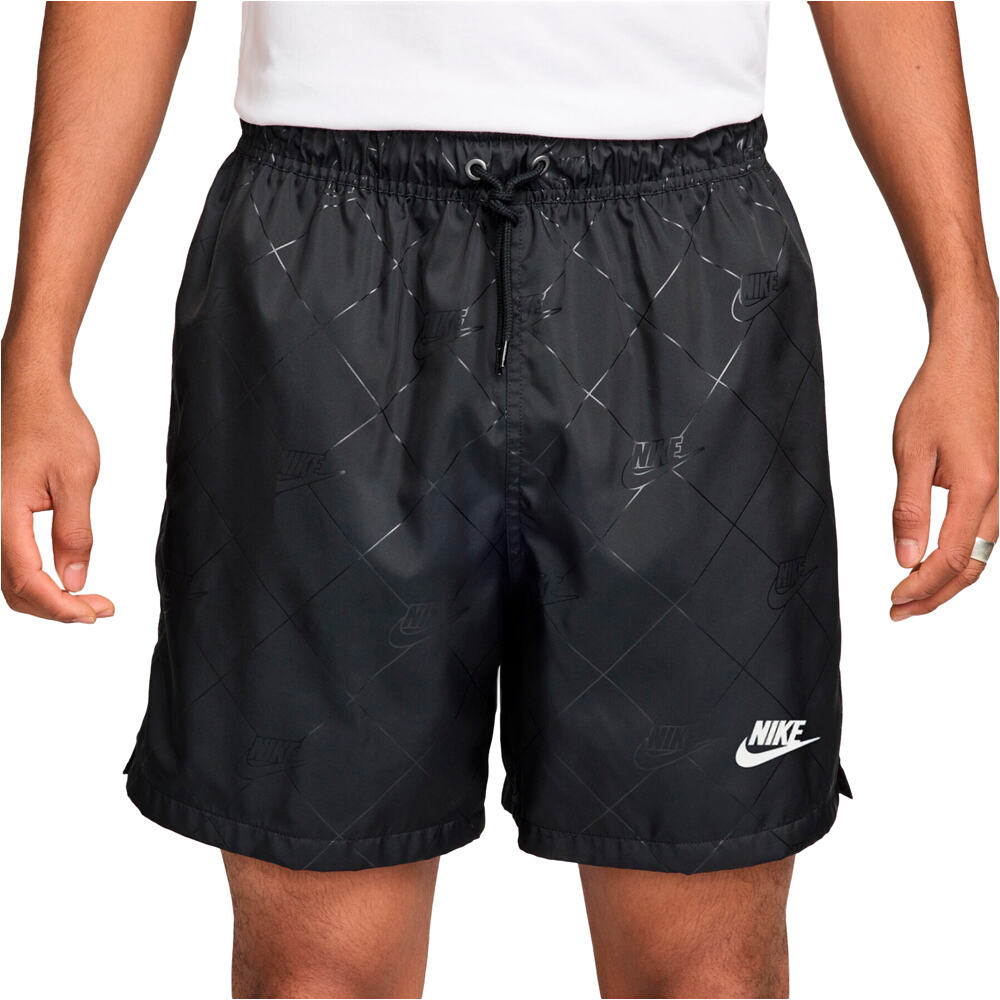 Nike bermudas hombre M NK CLUB WVN FLW EMBSS REISSE vista frontal