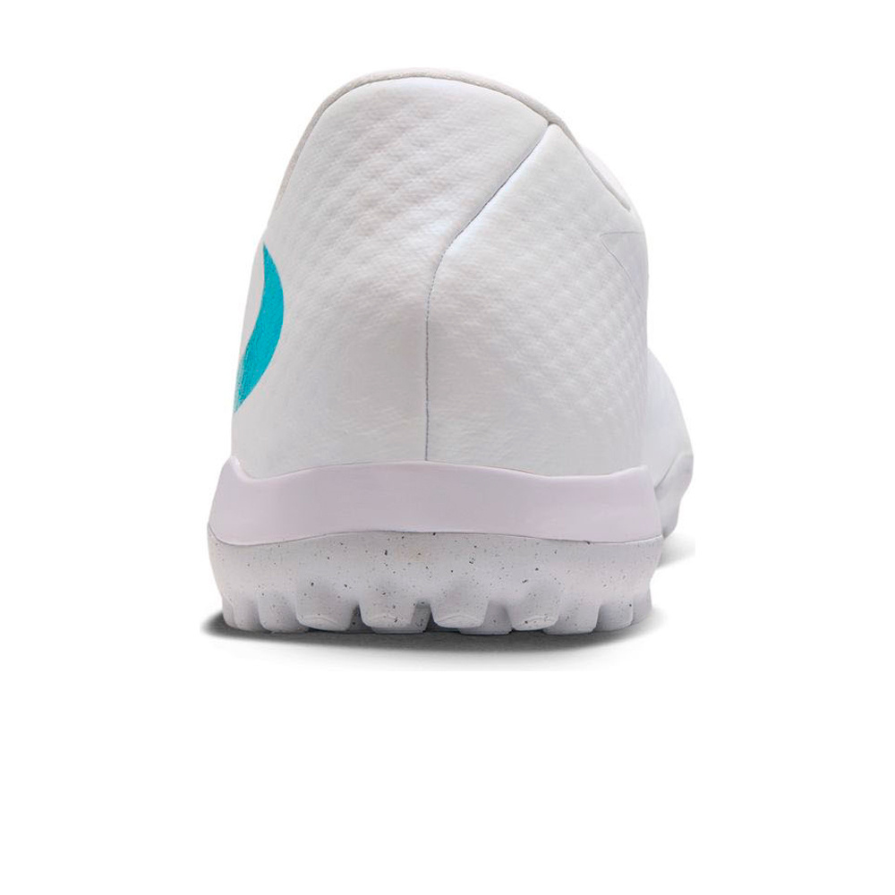 Nike botas de futbol multitaco y terreno duro PHANTOM 6 LOW ACAD TF vista trasera