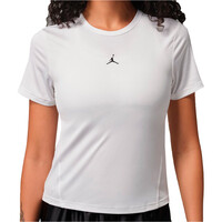 Nike camisa manga corta mujer W J SPT DF ESS SS TOP vista frontal