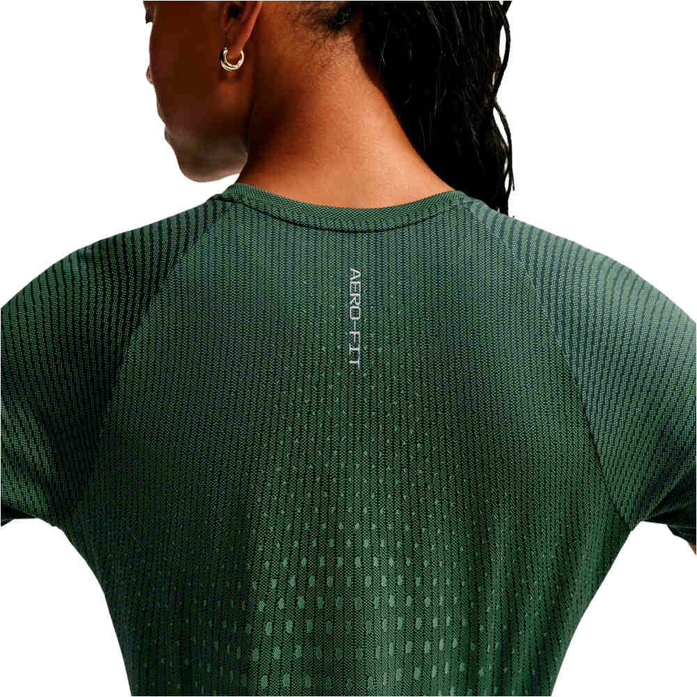 Nike camiseta entrenamiento manga corta mujer W NK AF SWIFT TOP SS 03