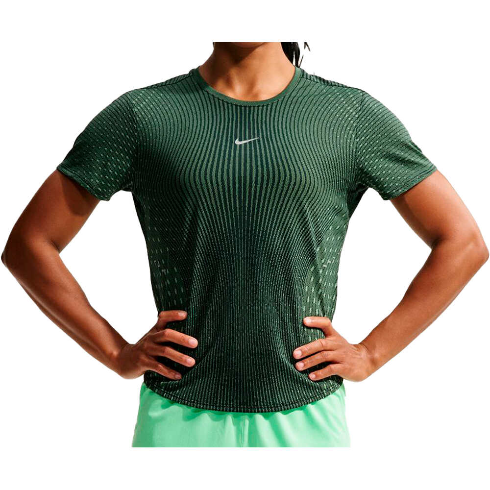Nike camiseta entrenamiento manga corta mujer W NK AF SWIFT TOP SS vista frontal