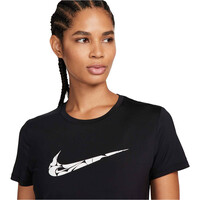 Nike camiseta entrenamiento manga corta mujer W NK ONE SWSH HBR DF SS TOP vista detalle