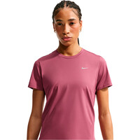 Nike camiseta entrenamiento manga corta mujer W NK SWIFT DF TOP SS STNDRD vista detalle