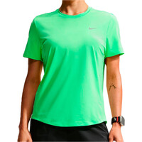 Nike camiseta entrenamiento manga corta mujer W NK SWIFT DF TOP SS STNDRD vista frontal