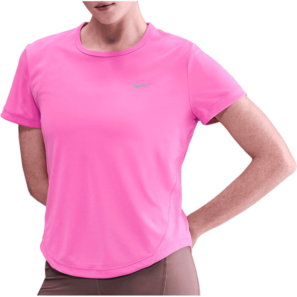 Nike camiseta entrenamiento manga corta mujer W NK TEMPO DF SS TOP vista frontal
