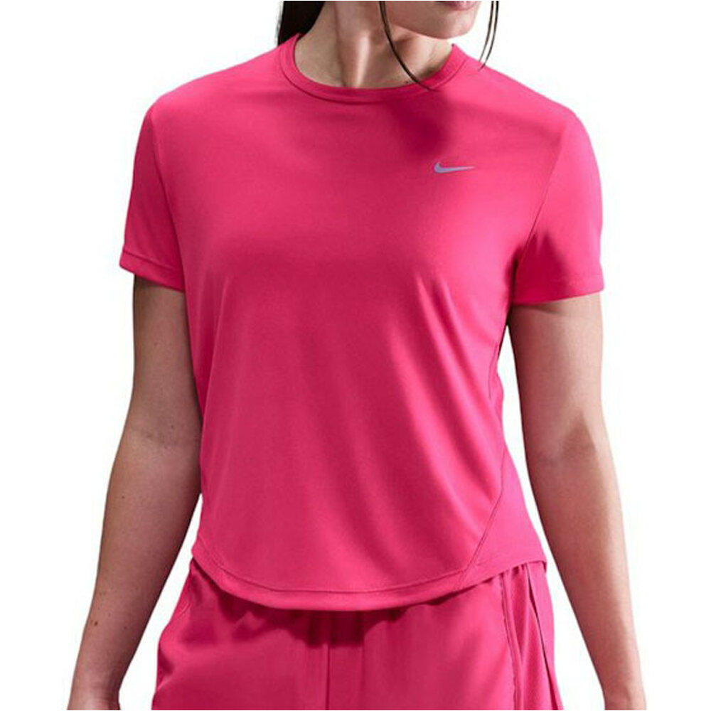 Nike camiseta entrenamiento manga corta mujer W NK TEMPO DF SS TOP vista frontal