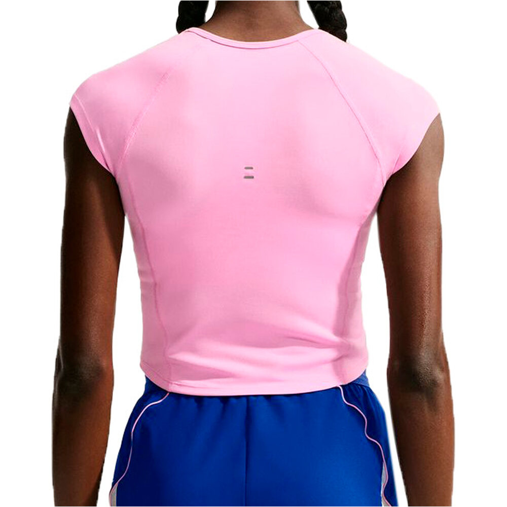 Nike camiseta entrenamiento manga corta mujer W NK TEMPO SWOOSH RUN DF SS vista trasera