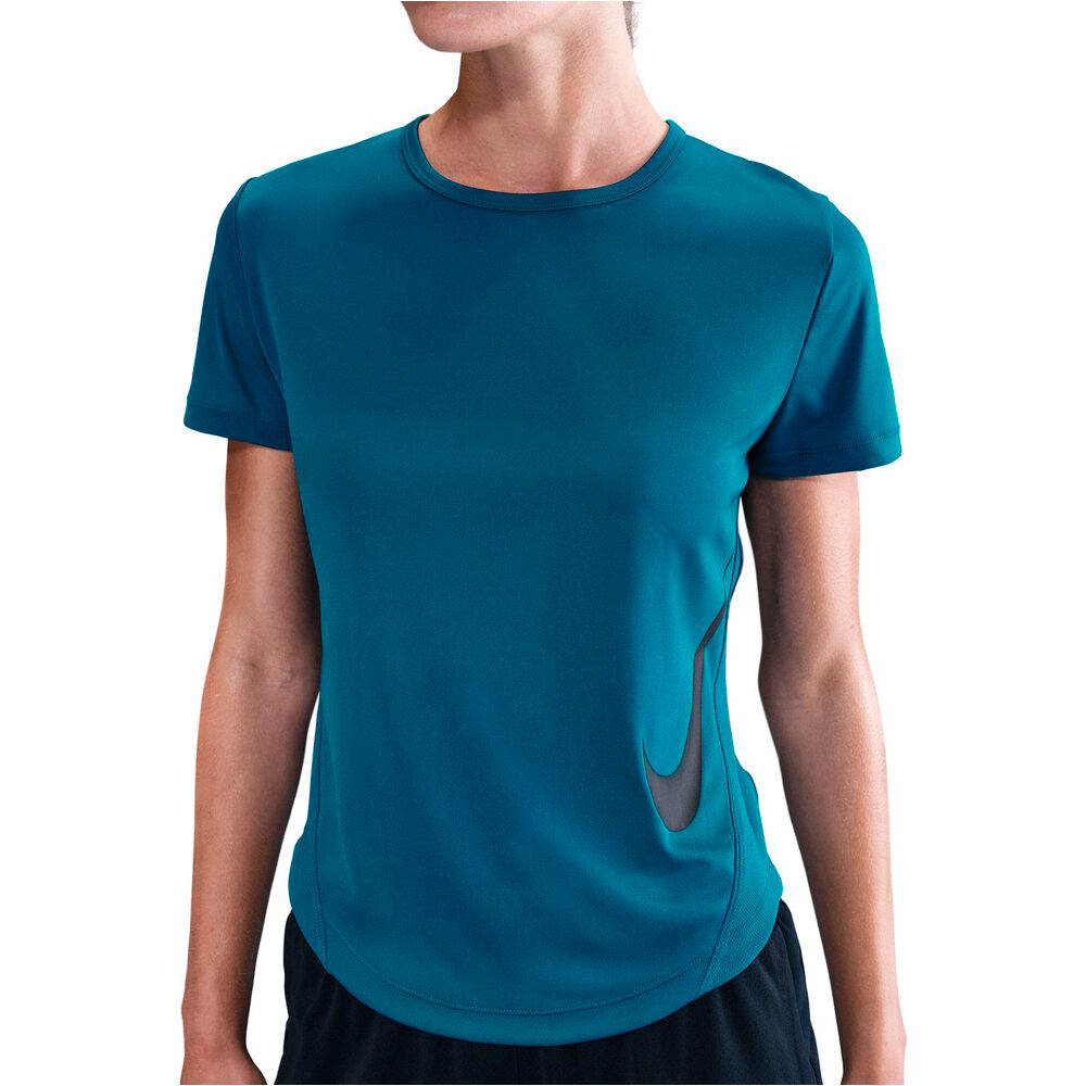 Nike camiseta entrenamiento manga corta mujer W NK TEMPO SWSH HBR DF SS TOP vista frontal