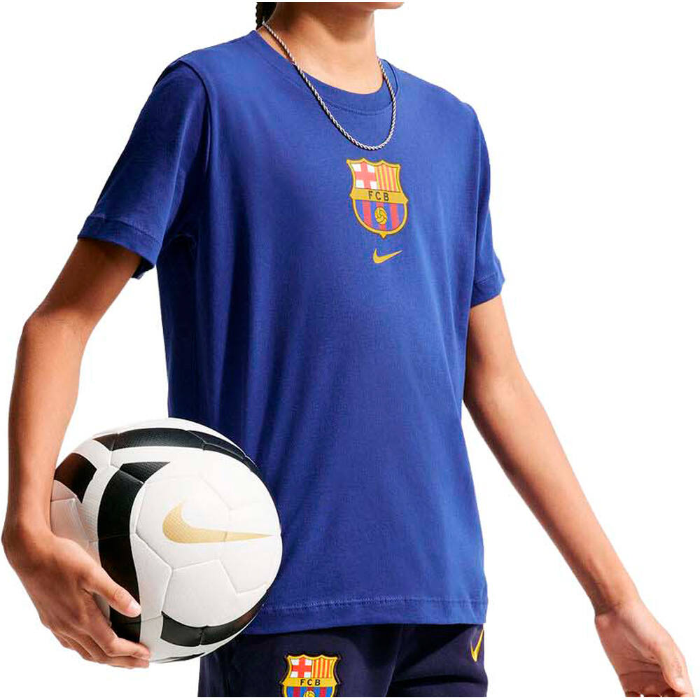 Nike camiseta entrenamiento niño BARCELONA 27 U NK CREST TEE AZ vista frontal