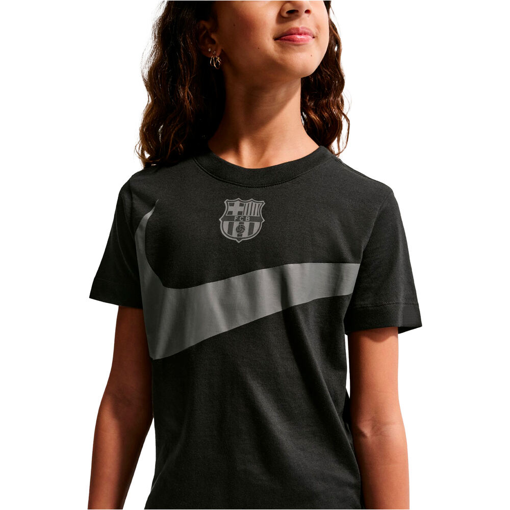 Nike camiseta entrenamiento niño FCB U NK SWOOSH TEE vista frontal