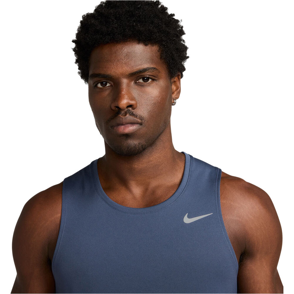 Nike camiseta entrenamiento tirantes hombre M NK DF MILER TANK vista detalle