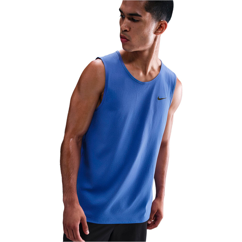 Nike camiseta fitness hombre M NK DF HYVERSE TANK 04