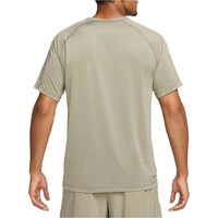 Nike camiseta fitness hombre M NK DF READY SS vista trasera