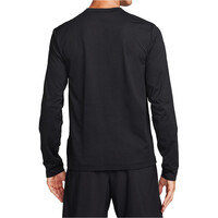 Nike camiseta fitness hombre M NK DF UV HYVERSE LS vista trasera