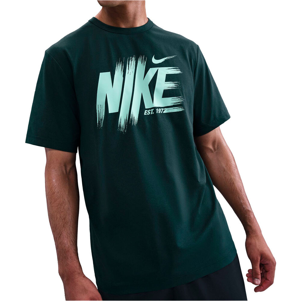 Nike camiseta fitness hombre M NK DF UV HYVERSE SS GFX vista detalle