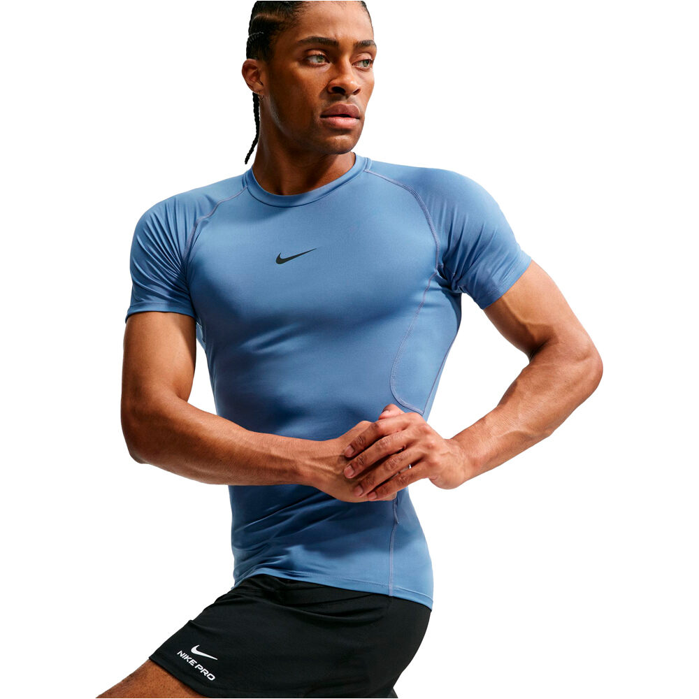 Nike camiseta fitness hombre M NP DF TIGHT TOP SS vista detalle