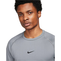 Nike camiseta fitness hombre M NP TOP WARM LS CREW vista detalle