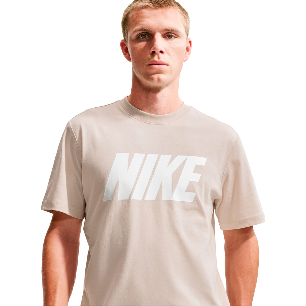 Nike camiseta manga corta hombre M NK CLUB VARSITY SS LIFESTYLE vista detalle