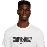 Nike camiseta manga corta hombre M NK DF TEE WINNING vista detalle