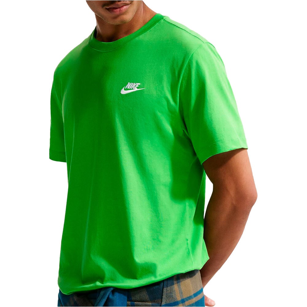 Nike camiseta manga corta hombre M NSW CLUB TEE vista frontal