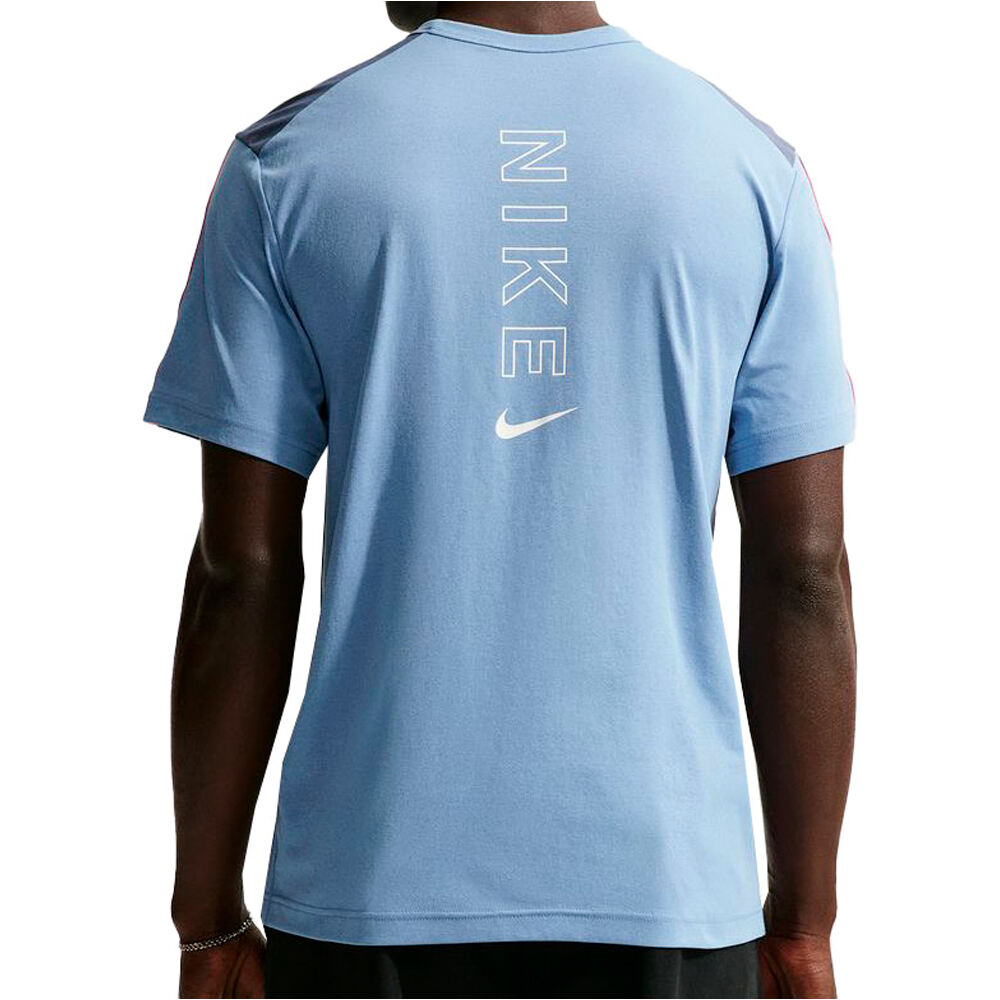 Nike camiseta manga corta hombre M NSW CS DF TEE vista trasera