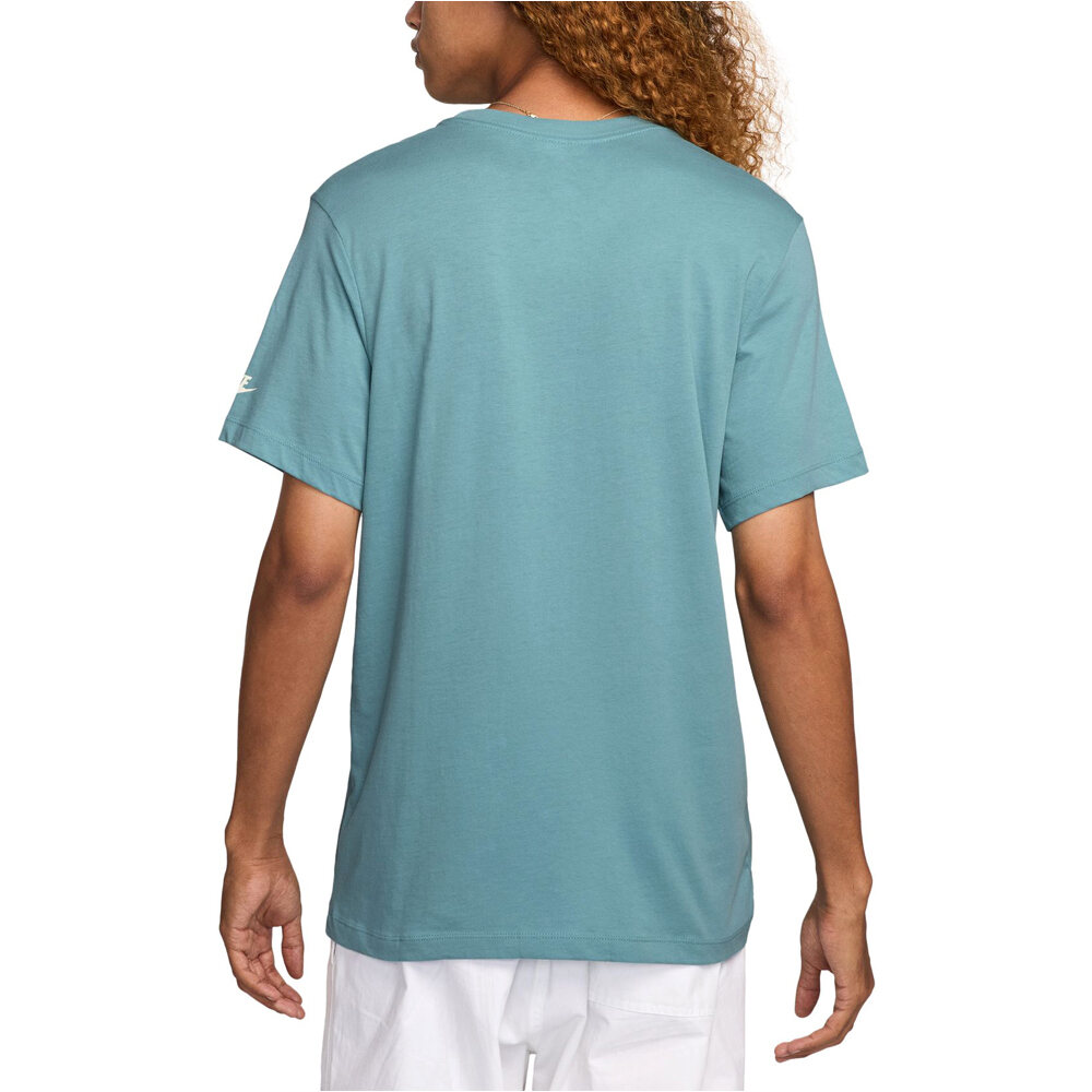 Nike camiseta manga corta hombre M NSW TEE 6MO SWSH SP25 vista trasera