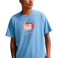 Nike camiseta manga corta hombre U NSW TEE LSE DN FLOCK vista detalle