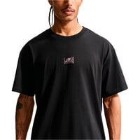 Nike camiseta manga corta hombre U NSW TEE LSE LOVE IN AIR vista detalle