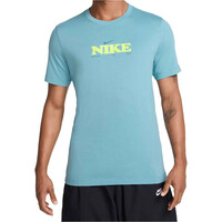 Nike camiseta manga corta hombre U NSW TEE OC BLOOMING vista frontal