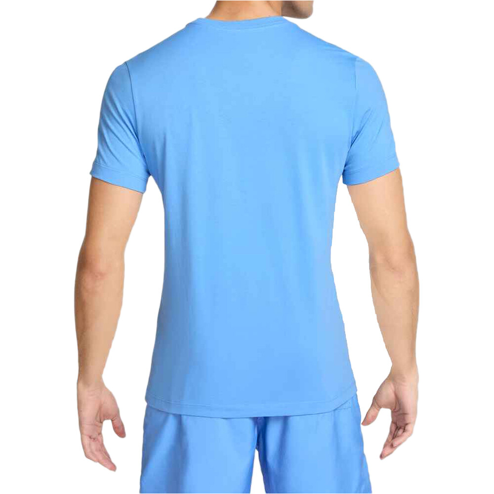 Nike camiseta manga corta hombre U NSW TEE OC COSMIC YTH 2 vista trasera