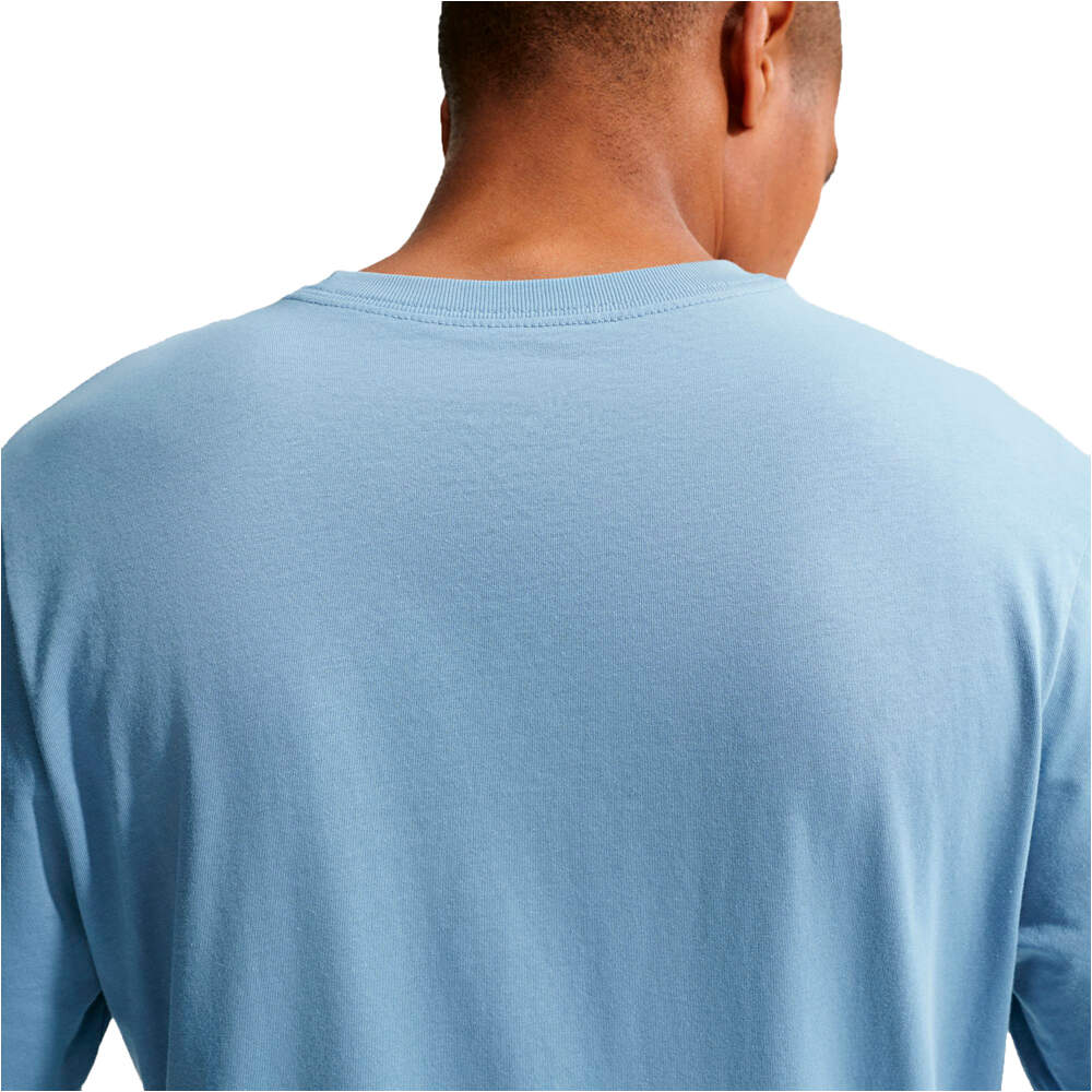 Nike camiseta manga corta hombre U NSW TEE STD BLUR FUTURA 03